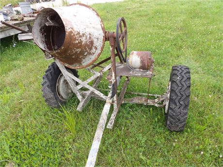 PORTABLE CEMENT MIXER