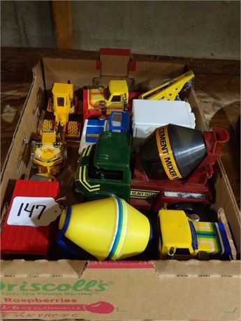 ASSORTMENT OF TOY CEMENT MIXERS - TRUCKS ETC