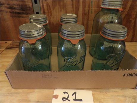 BALL JARS W / LIDS