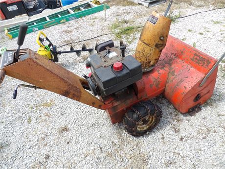 GILSON SNOWBLOWER 8HP