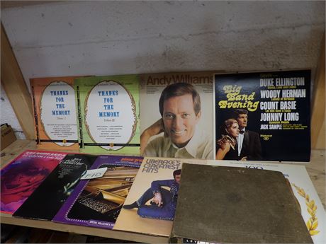 ASSORTMENT OF VINTAGE RECORDS