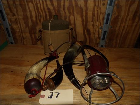 VINTAGE POWDER HORNS ETC