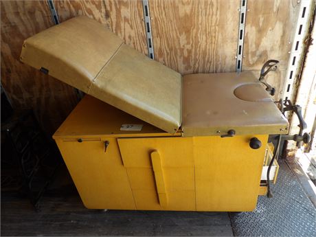 VINTAGE EXAM TABLE