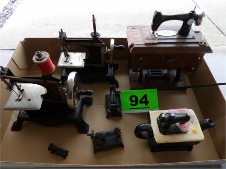 VINTAGE COLLECTIBLE SEWING MACHINES