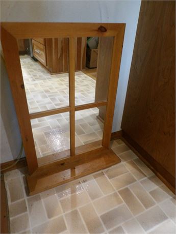 DECORATIVE MIRROR