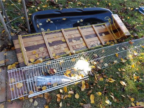 TOBOGGAN SLED - PLASTIC SLED - SHELVING