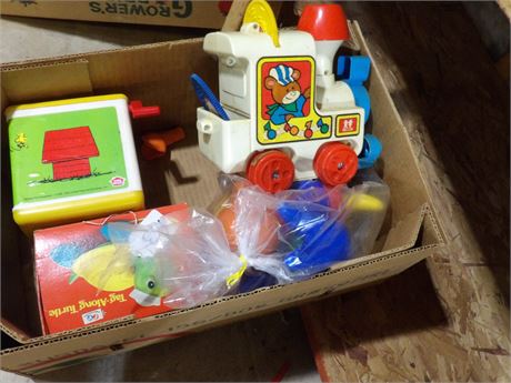 TOY TRAIN - SNOOPY POP UP TOY - ETC