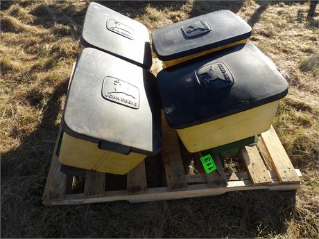 JOHN DEERE BOXES 4 TOTAL