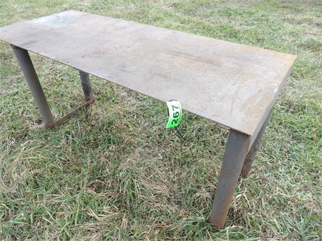 HEAVY STEEL BENCH