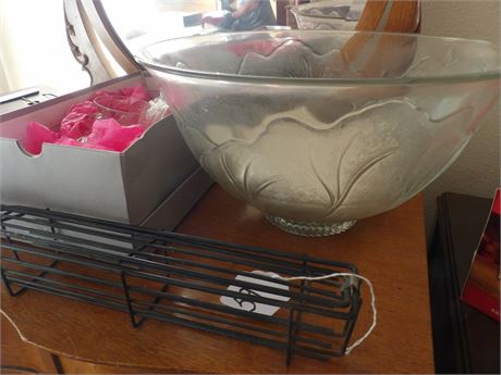 CAMPFIRE COOKERS - GLASS PUNCH BOWL & GLASSES - BAR SUPPLIES