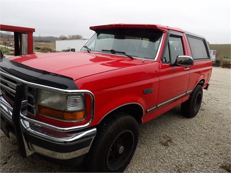 1993 FORD BRONCO - WITH TITLE