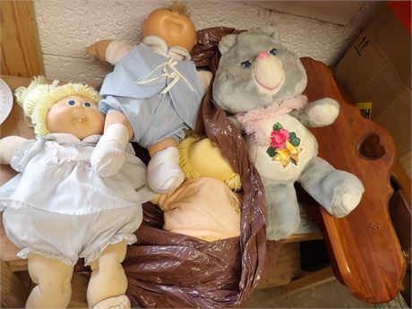 CABBAGE PATCH DOLLS - CARE BEARS - SHELVES - ETC