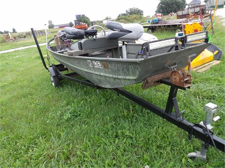 FISHING BOAT W / JOHNSON OUTBOARD -SINGLE AXLE TRAILER ( NO CARD OR TITLE )