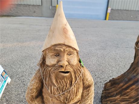 GNOME CHAINSAW WOOD CARVING