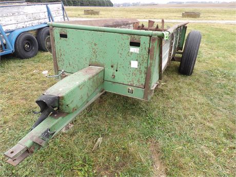 JOHN DEERE SINGLE AXLE SPREADER/TRAILER