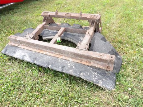 SKIDLOADER MT. RUBBER TIRE PUSHER - 6' APPROX.