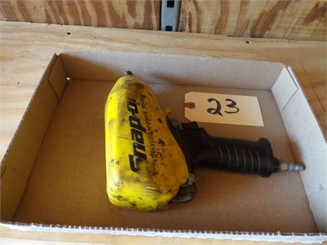 SNAP ON 1/2" IMPACT AIR TOOL