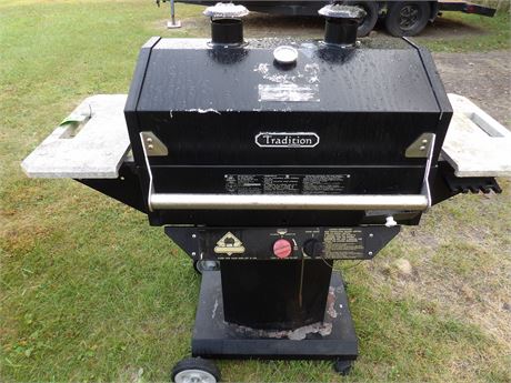 TRADITION GAS GRILL