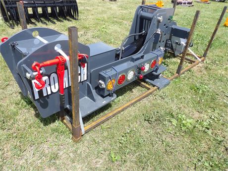 Fifth Wheel Wrecker Attachment