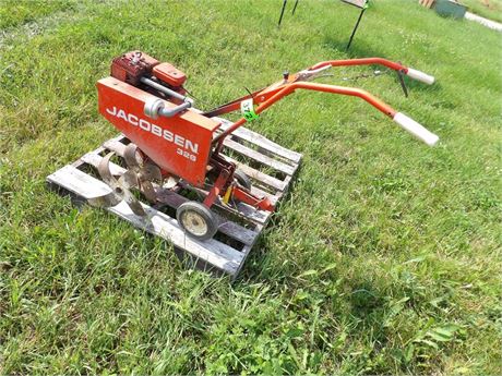 JACOBSEN CHAIN DRIVEN TILLER