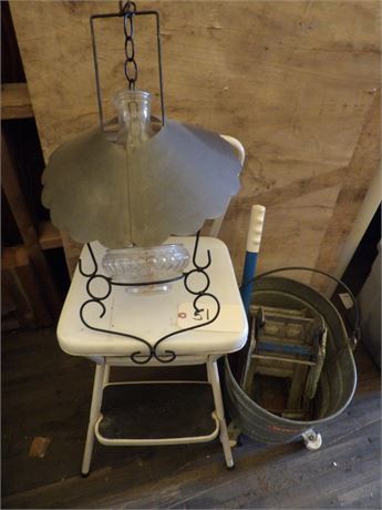 LAMP - STOOL - MOP