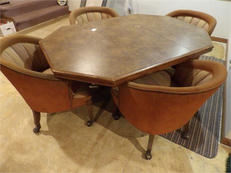 CARD PLAYING TABLE W / BARREL CHAIRS