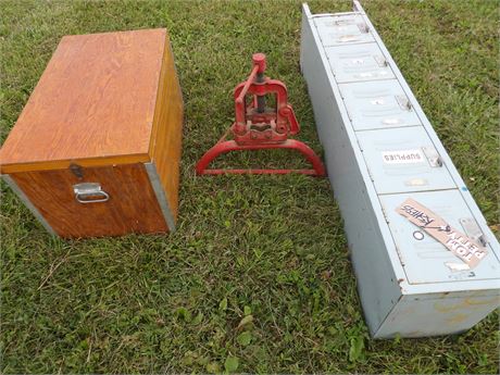 LOCKER - WOOD CHEST ETC