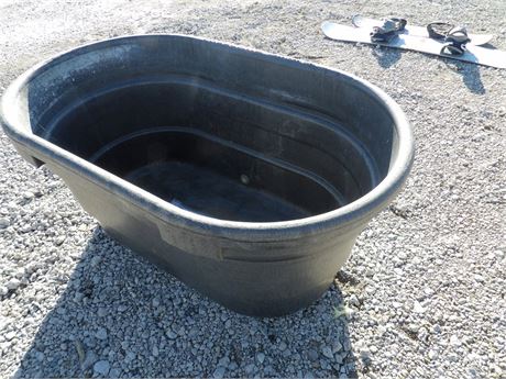 FREELAND LIVE STOCK TANK