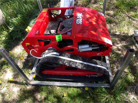 SDL00L MODEL 750 REMOTE LAWN MOWER  7.5 HP GAS ENGINE