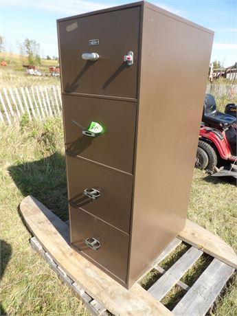 HEAVY FILE CABINET - HAS KEY