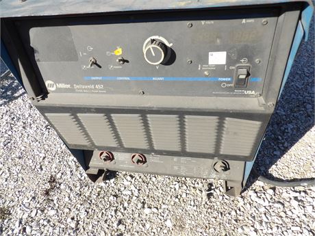 MILLER DELTAWELD 452 POWER SOURCE