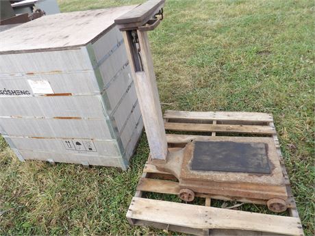 PLATFORM SCALE - WOOD CRATE W / MISC LUMBER CORN SHELLER