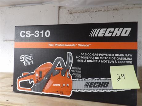 ECHO CS-310 GAS POWERED CHAINSAW ( APPEARS BRAND NEW IN THE BOX )