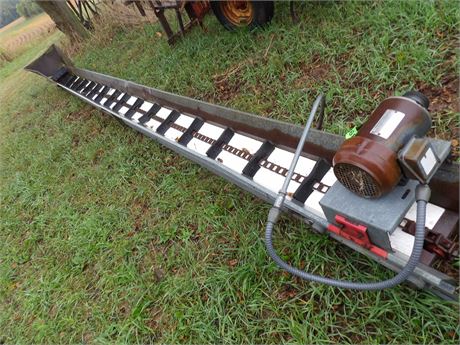 SINGLE CHAIN CONVEYOR W / MOTOR