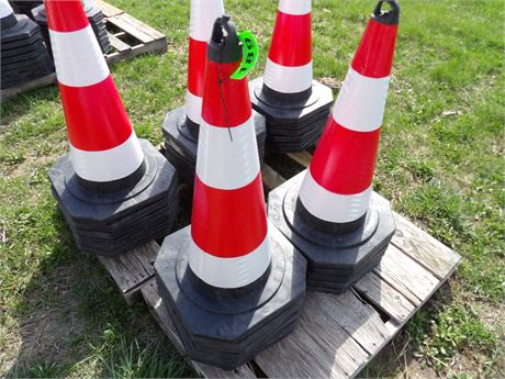 YARD CONES ( 29 TOTAL )