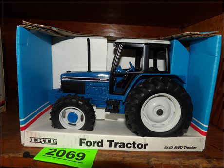 FORD 6640 4WD TRACTOR ( ERTL )