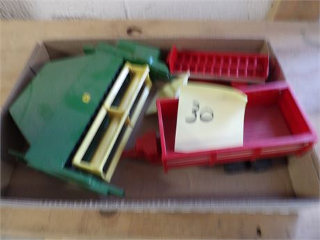 JD HAYBINE ETC - PLASTIC FARM TOYS