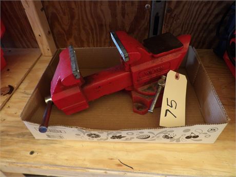 WILTON ( BENCH ) VISE