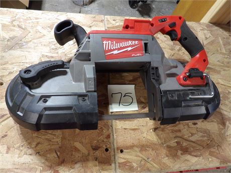 MILWAUKEE PORTABLE DEEP CUT BAND SAW