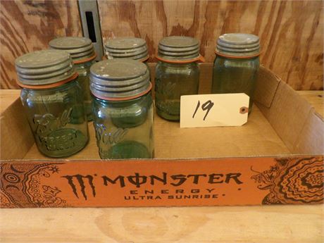 BALL JARS W / LIDS