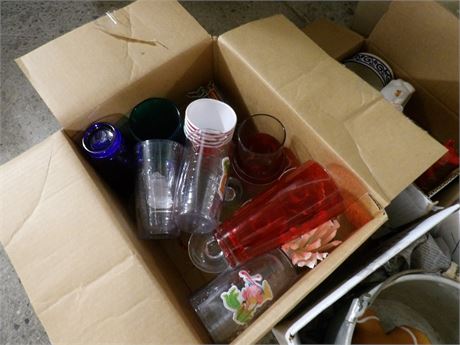 BOX OF GLASSES - KETTLE - BOWLS - KITCHENWARE