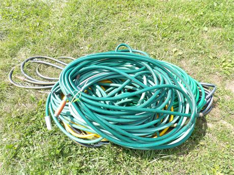 ASSORTMENT GARDEN HOSE