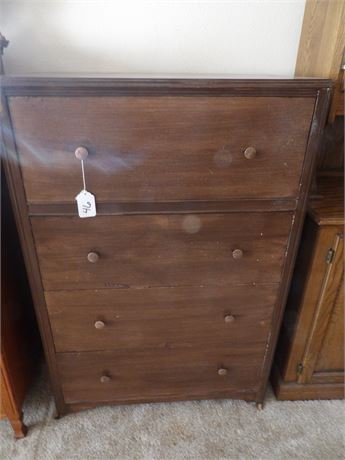 4 DRAWER CHEST 32"Wx46"H