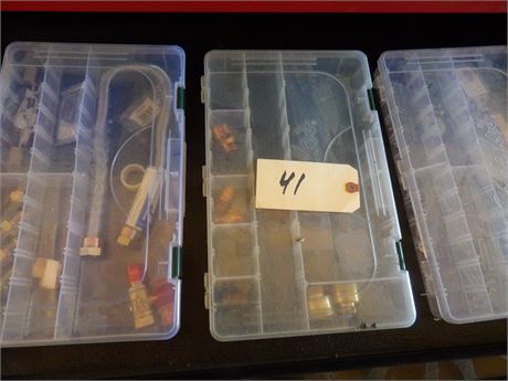 3 ORGANIZERS - MISC HARDWARE