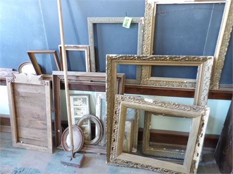 VINTAGE PICTURE FRAMES - SOME OLD PICTURES