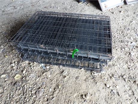 COLLAPSIBLE ANIMAL CAGES