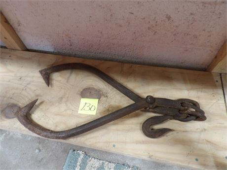 VINTAGE CAST IRON LOGGING TONGS / ICE TONGS