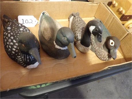 WOOD & CERAMIC DUCKS