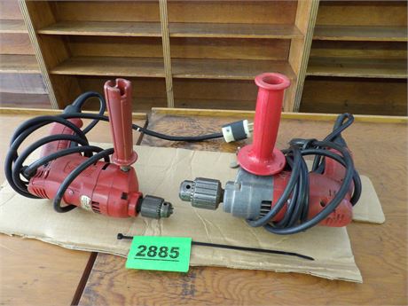 MILWAUKEE POWER TOOLS ( 2 )