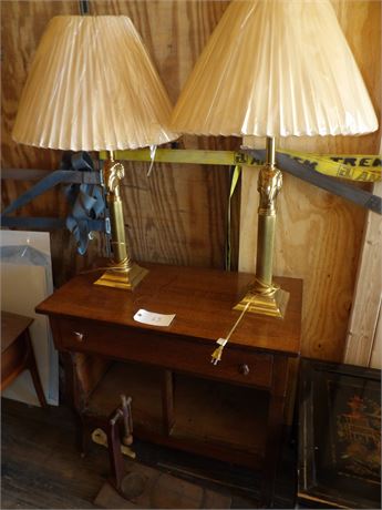 END TABLE - LAMPS - VINTAGE IRON BOTTLE CAPPER